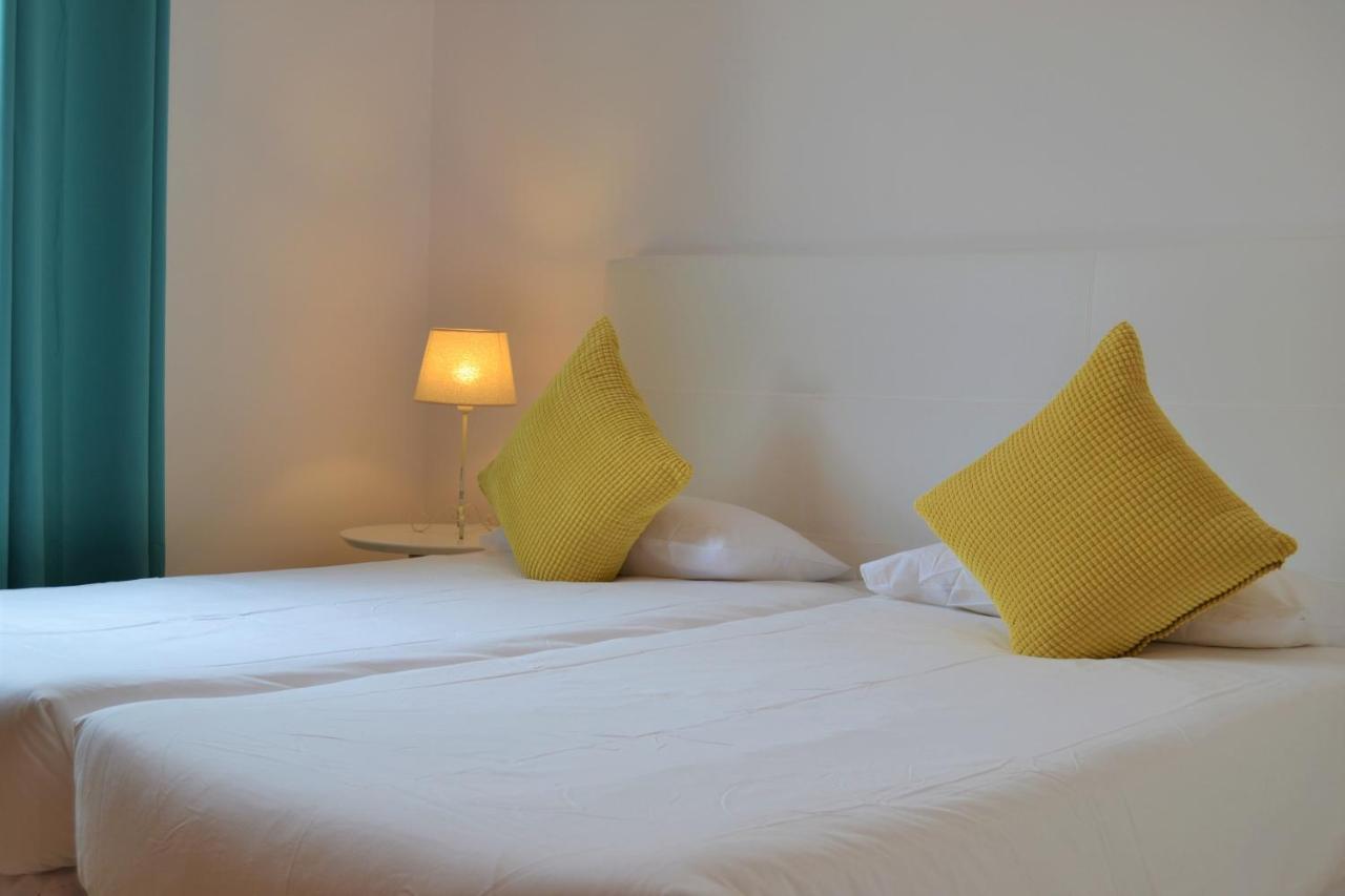 Grand Villa Famara Puerto Del Carmen ปูแอร์โตเดลคาร์เมน ภายนอก รูปภาพ